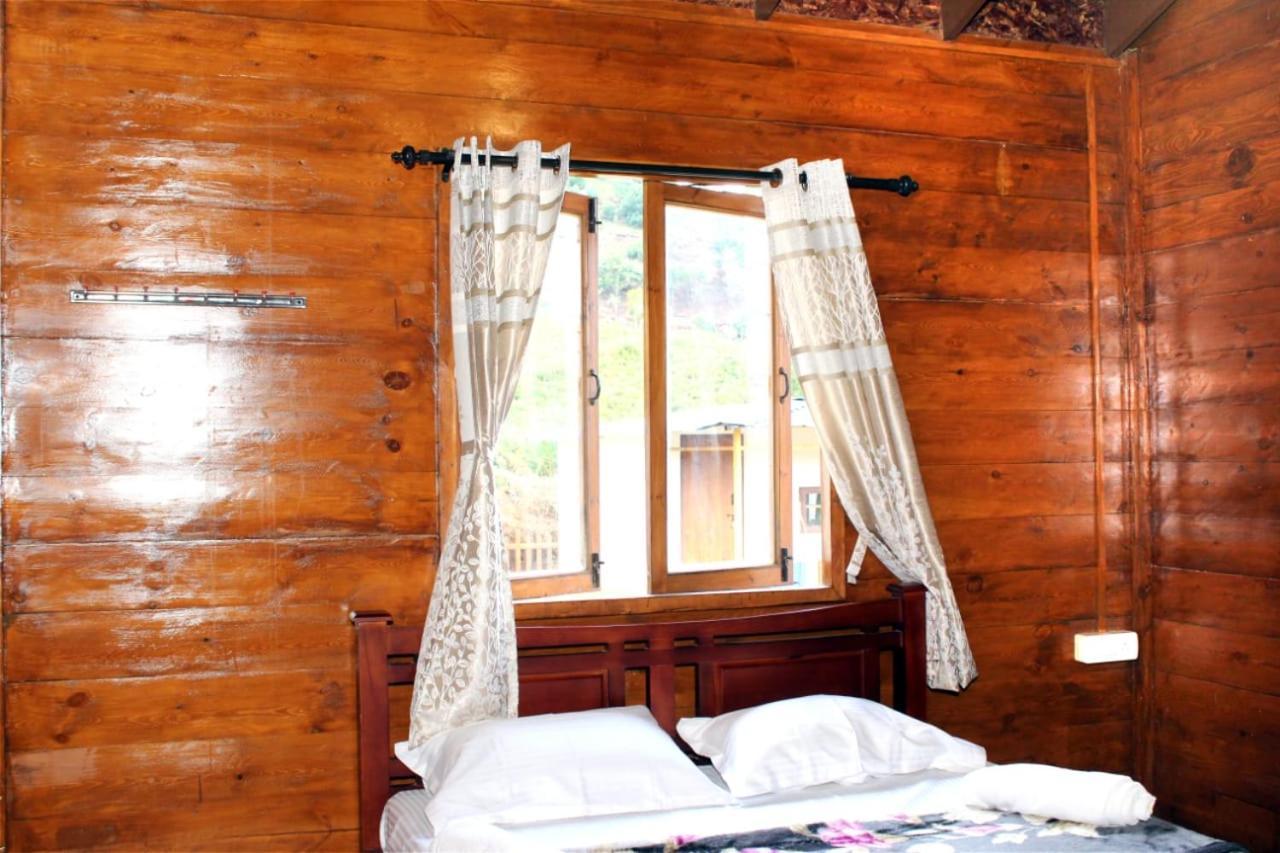 Vila Vicky Wood House Ooty Exteriér fotografie