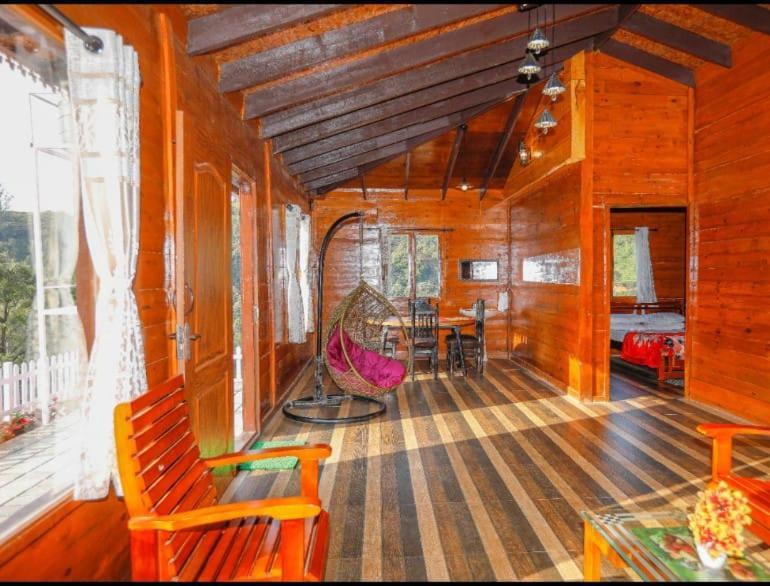Vila Vicky Wood House Ooty Exteriér fotografie